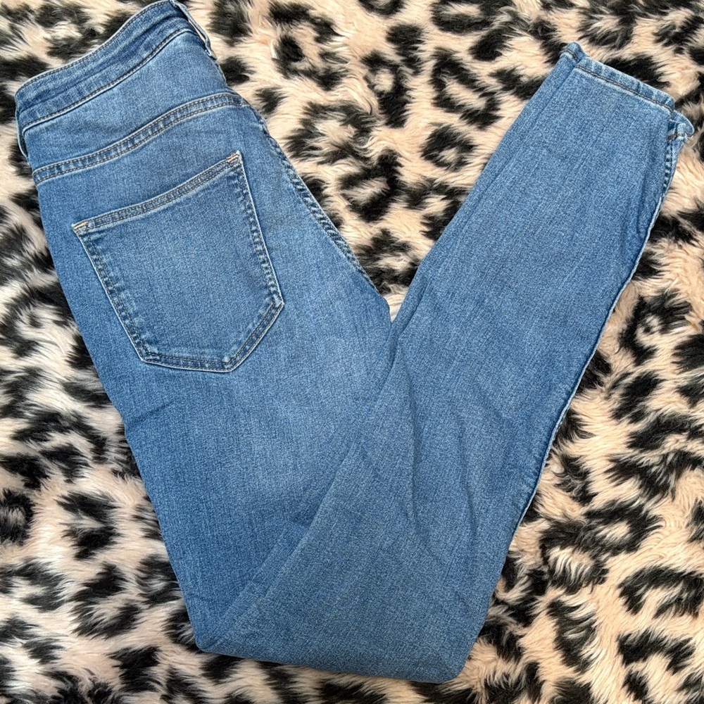 Divided by H&M Light Blue Distressed Skinny Jeans